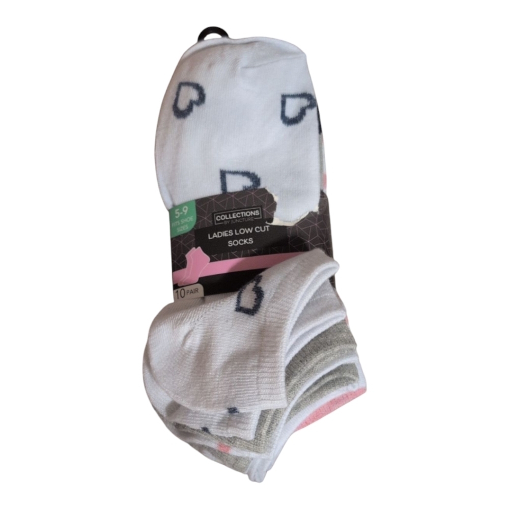 Collections 10 Pack Of Floral/ Hearts Low Cut Socks